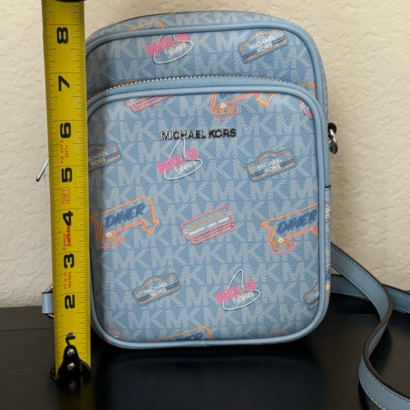 NWT Michael Kors Jet Set Travel Crossbody - Picture 5 of 6